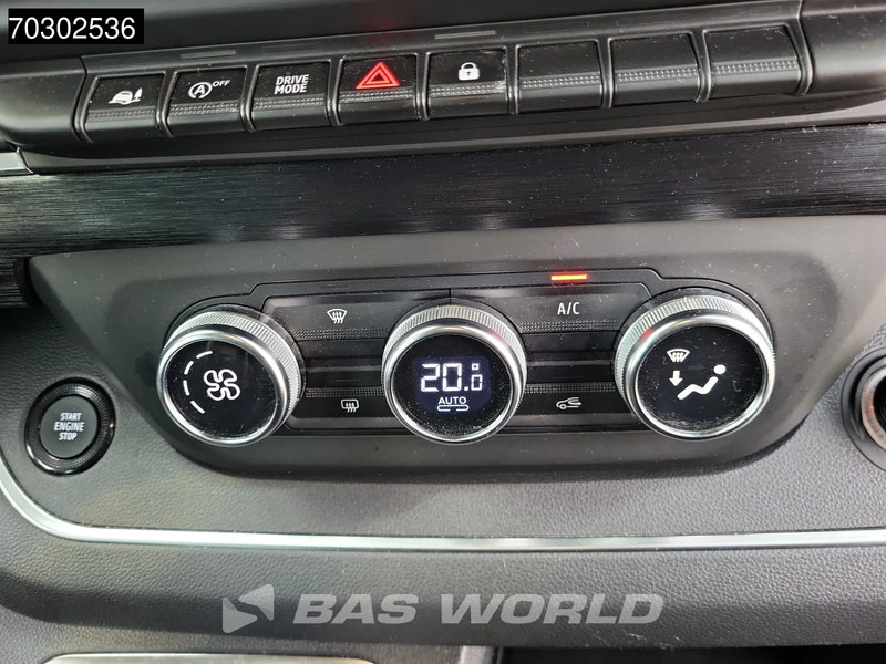 Små varebil Renault Trafic 170pk Dubbel Cabine Automaat 2x Schuifdeur RED Edition L2H1 Trekhaak LED ACC Airco Camera Parkeersensoren v+a Velgen APK 06-2027: bilde 18 Små varebil Renault Trafic 170pk Dubbel Cabine Automaat 2x Schuifdeur RED Edition L2H1 Trekhaak LED ACC Airco Camera Parkeersensoren v+a Velgen APK 06-2027: bilde 18