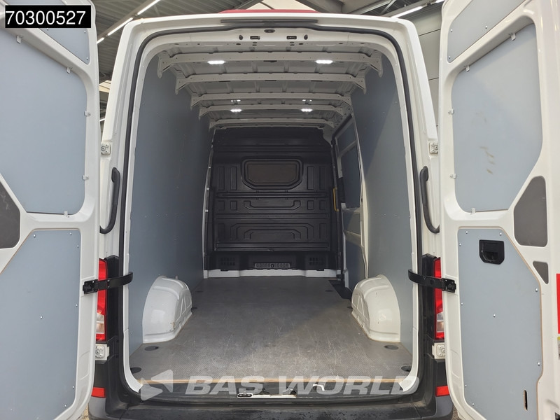 Volkswagen Crafter 102pk L3H3 Trekhaak Navi Airco Parkeersensorenv+ Euro6 L2H2 Airco Trekhaak - Kassebil: bilde 3 Volkswagen Crafter 102pk L3H3 Trekhaak Navi Airco Parkeersensorenv+ Euro6 L2H2 Airco Trekhaak - Kassebil: bilde 3