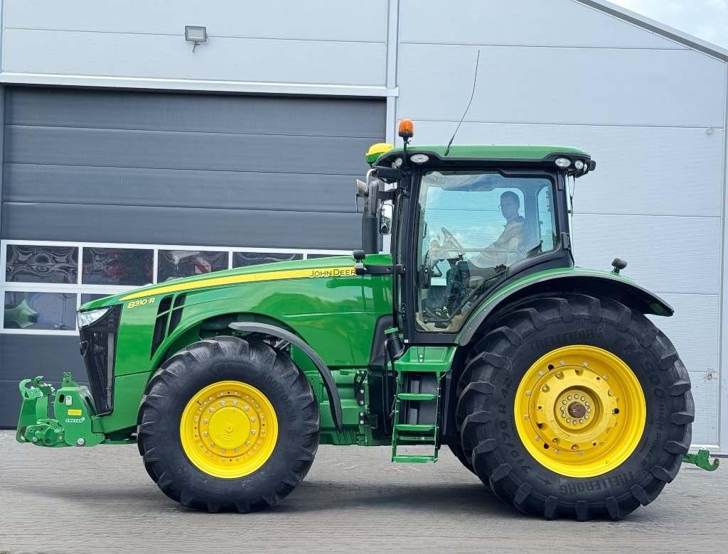 John Deere 8310 R - Traktor: bilde 4 John Deere 8310 R - Traktor: bilde 4