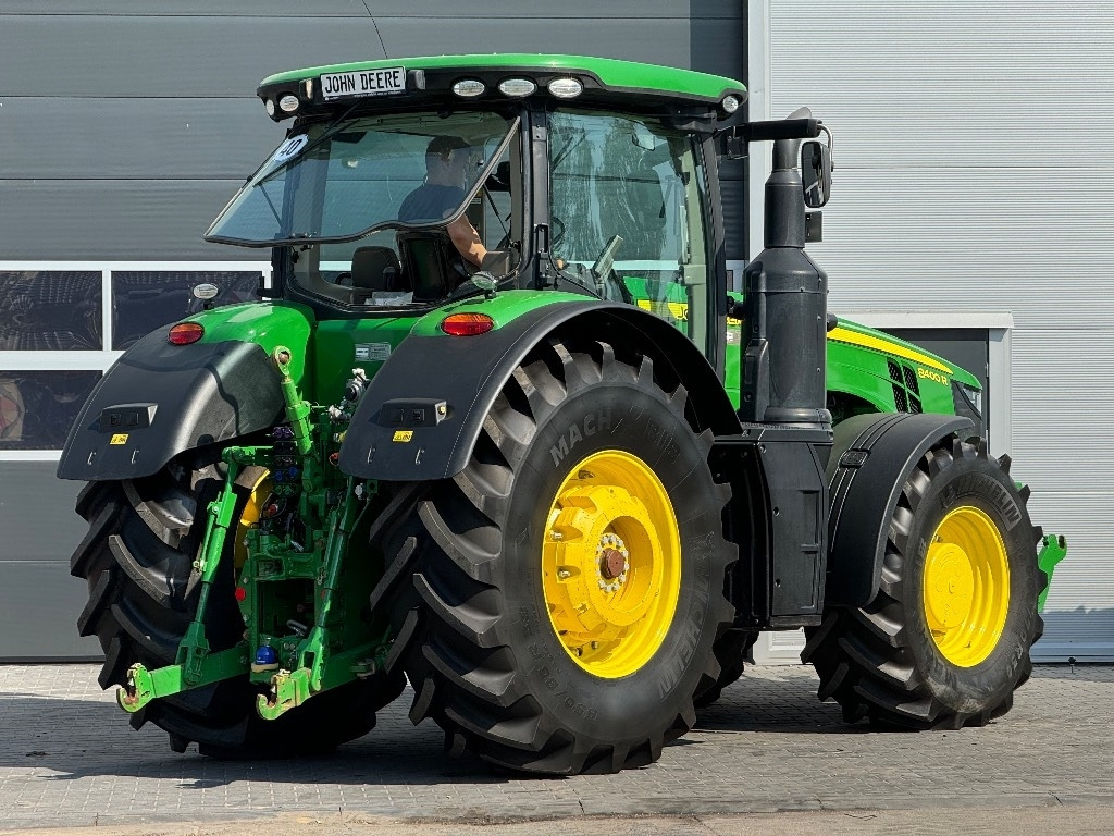 John Deere 8400 R  - Traktor: bilde 5 John Deere 8400 R  - Traktor: bilde 5