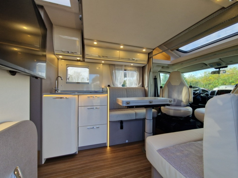 Etrusco T 7400 SBC - Halvintegrert bobil: bilde 3 Etrusco T 7400 SBC - Halvintegrert bobil: bilde 3