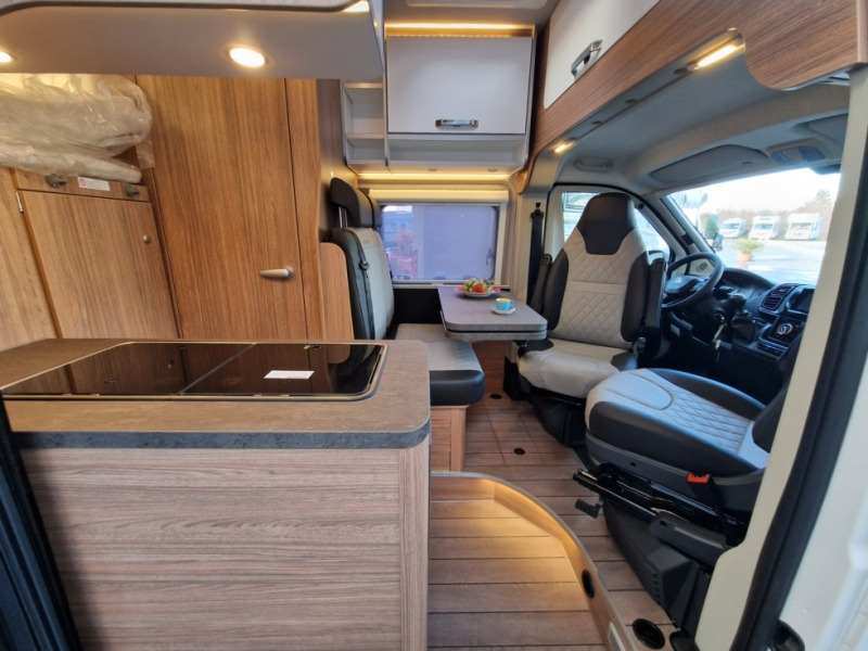 Weinsberg Carabus 630 MEG Edition Fire - Bybobil: bilde 4 Weinsberg Carabus 630 MEG Edition Fire - Bybobil: bilde 4