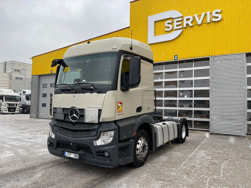 Mercedes-Benz Actros 1843 ADR 7 unit - Trekkvogn: bilde 1 Mercedes-Benz Actros 1843 ADR 7 unit - Trekkvogn: bilde 1