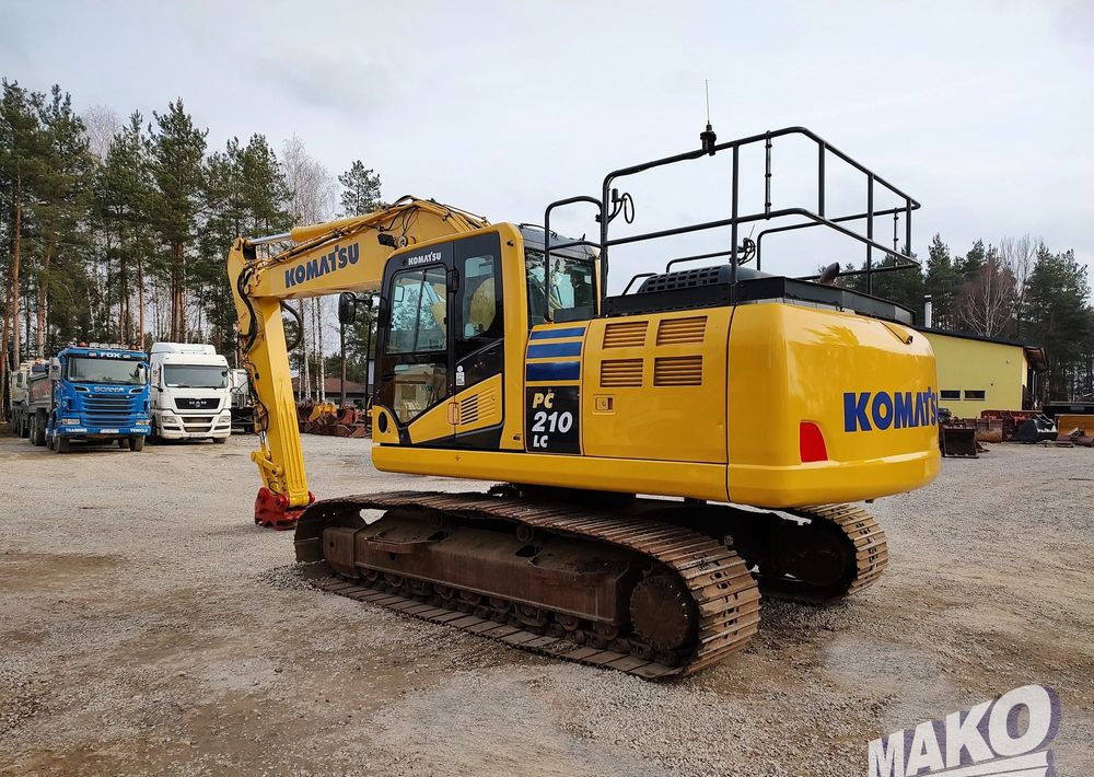Komatsu PC210 LC-10 - Beltegraver: bilde 3 Komatsu PC210 LC-10 - Beltegraver: bilde 3