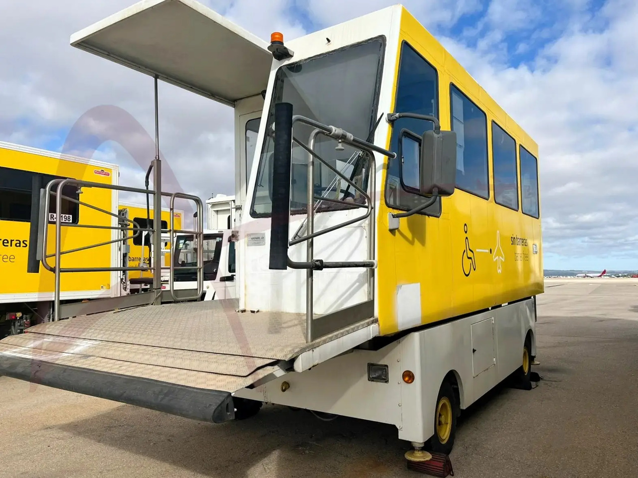 AEROFABRIL 6C-4M-ALT.6 - Ambulift: bilde 2 AEROFABRIL 6C-4M-ALT.6 - Ambulift: bilde 2