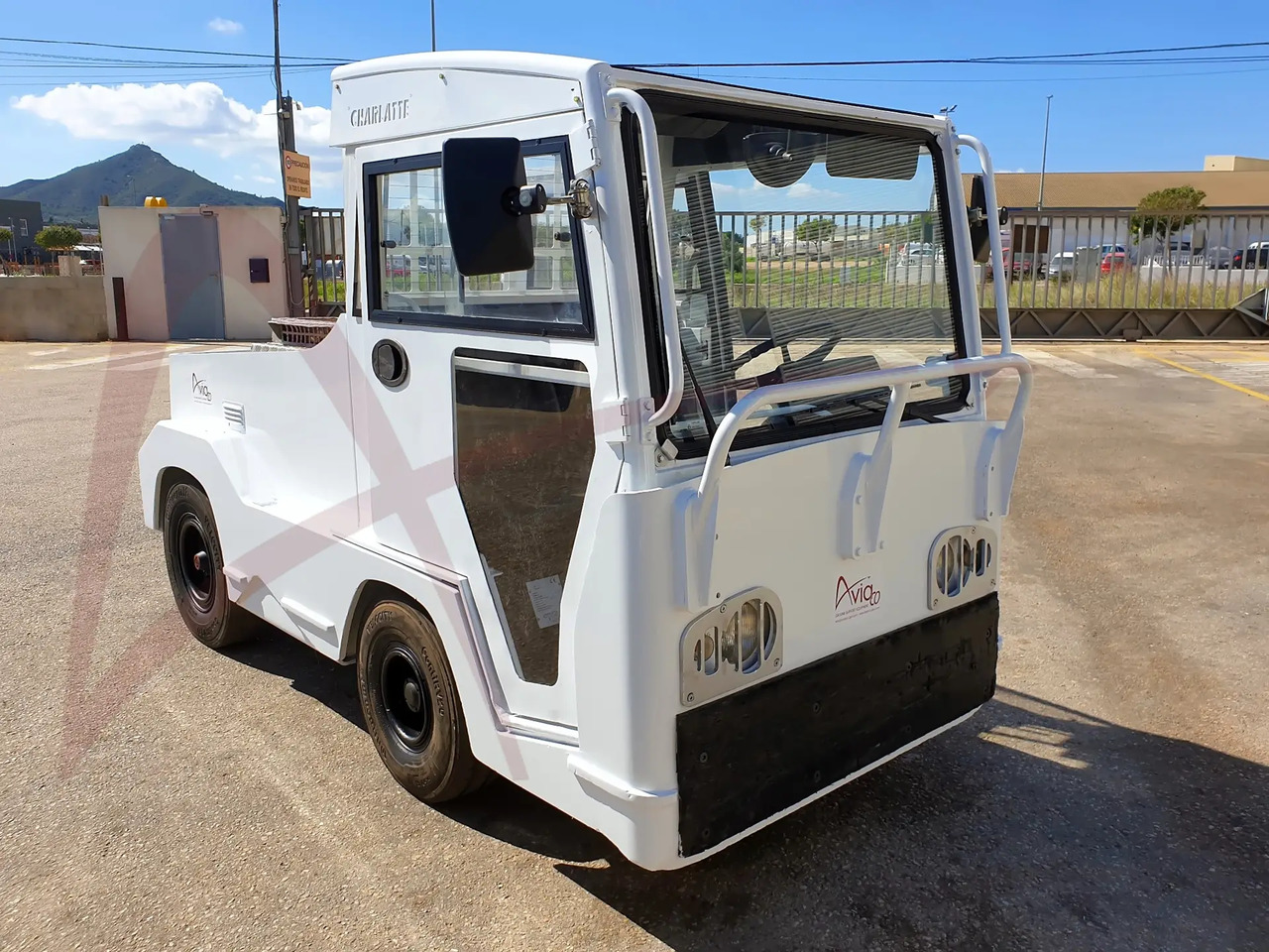 CHARLATTE TE.225 - Bagasjetraktor: bilde 1 CHARLATTE TE.225 - Bagasjetraktor: bilde 1
