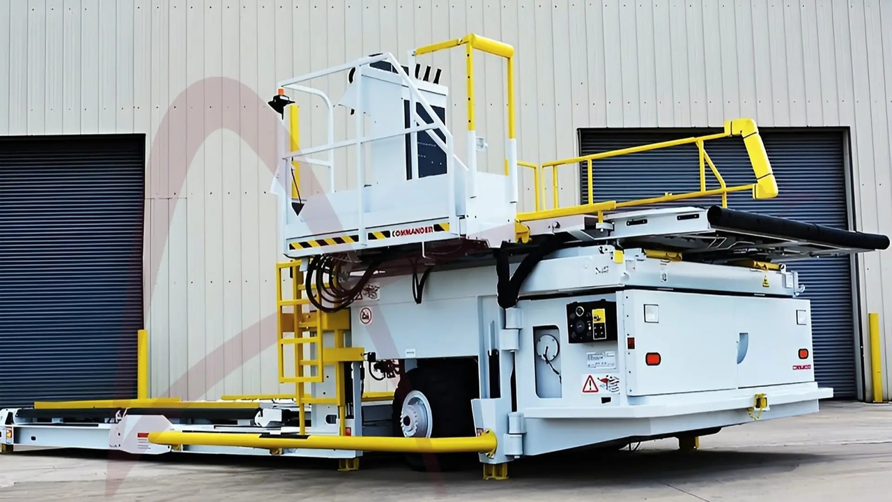 FMC COMMANDER 15U - Lasteinnretning for containere og paller: bilde 1 FMC COMMANDER 15U - Lasteinnretning for containere og paller: bilde 1