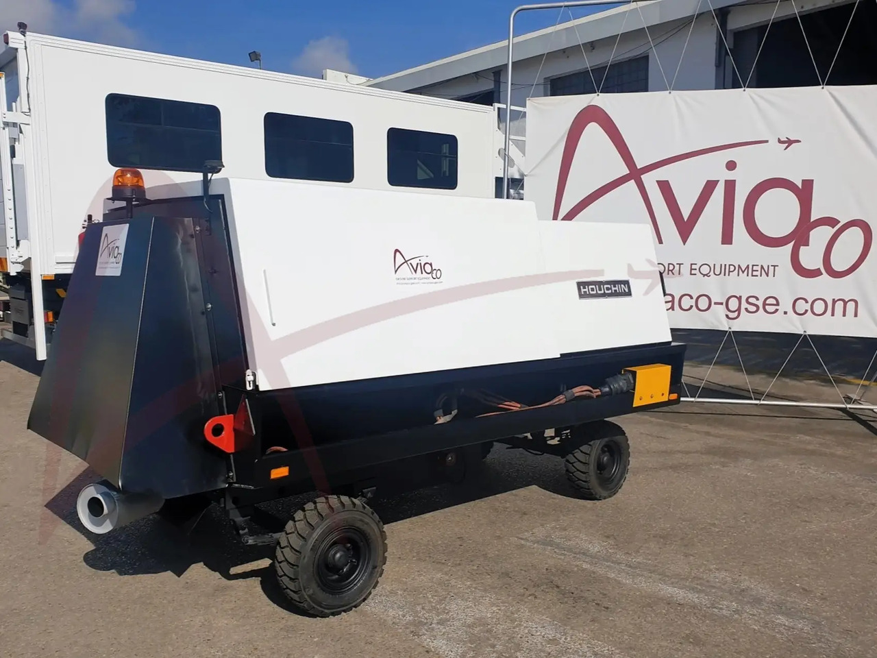 HOUCHIN C690 28 - Bakkestrøm/ GPU: bilde 1 HOUCHIN C690 28 - Bakkestrøm/ GPU: bilde 1