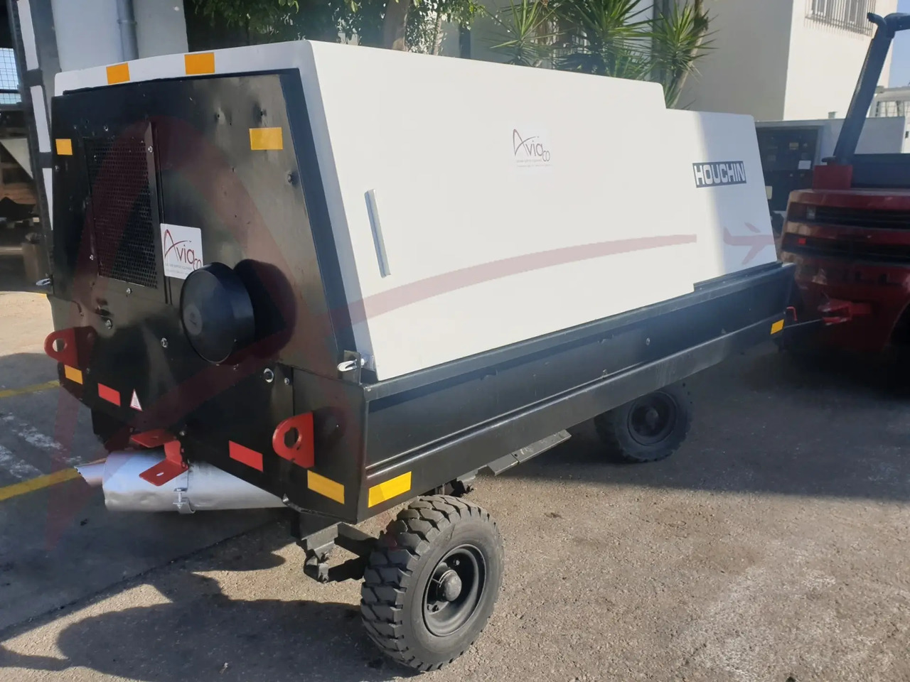 HOUCHIN D690 SV - Bakkestrøm/ GPU: bilde 1 HOUCHIN D690 SV - Bakkestrøm/ GPU: bilde 1