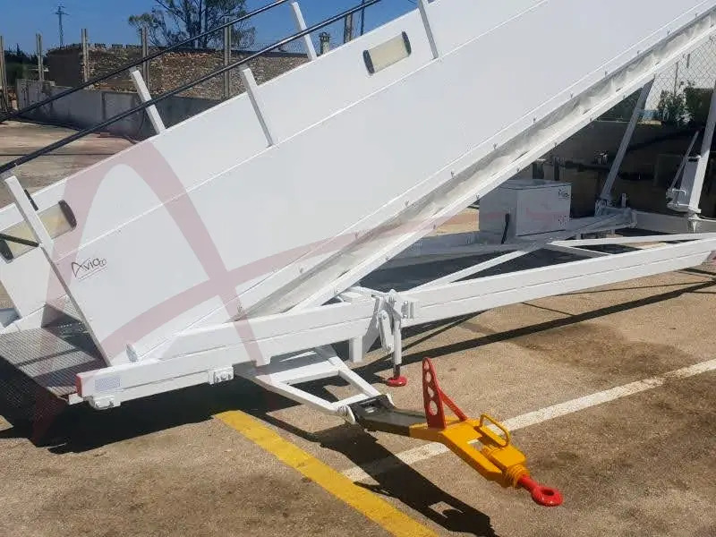 HUNERT 5.17-01 - Passasjertrapp: bilde 4 HUNERT 5.17-01 - Passasjertrapp: bilde 4