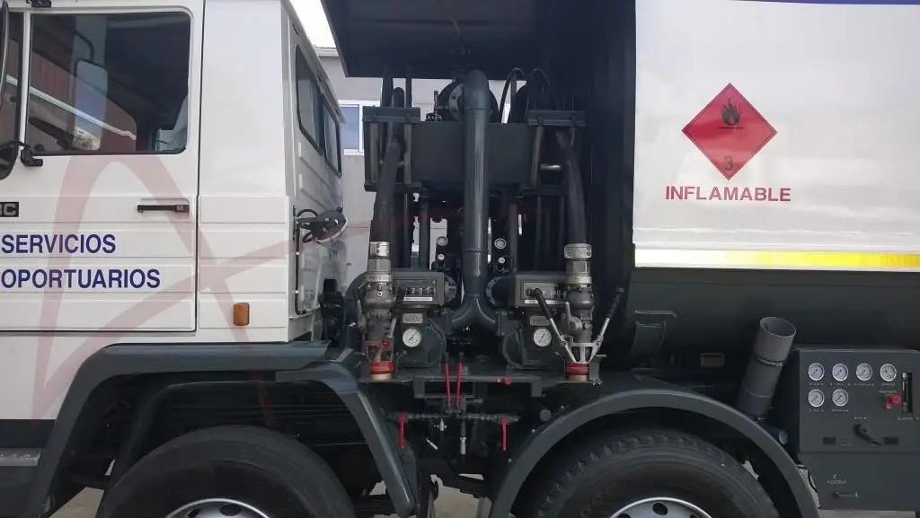 JET A1 - Tankbil: bilde 3 JET A1 - Tankbil: bilde 3
