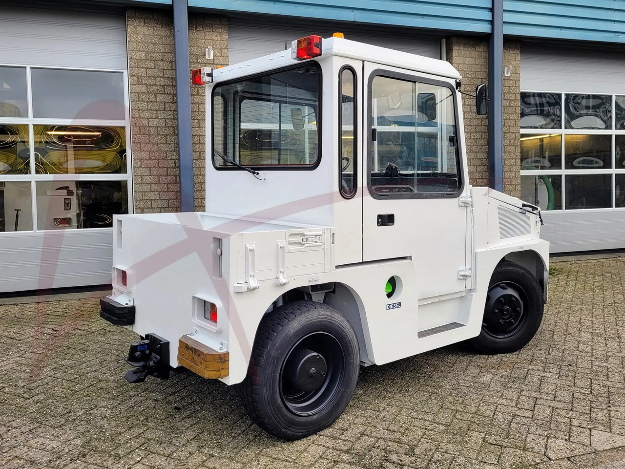 ROFAN ZD6 - Bagasjetraktor: bilde 3 ROFAN ZD6 - Bagasjetraktor: bilde 3