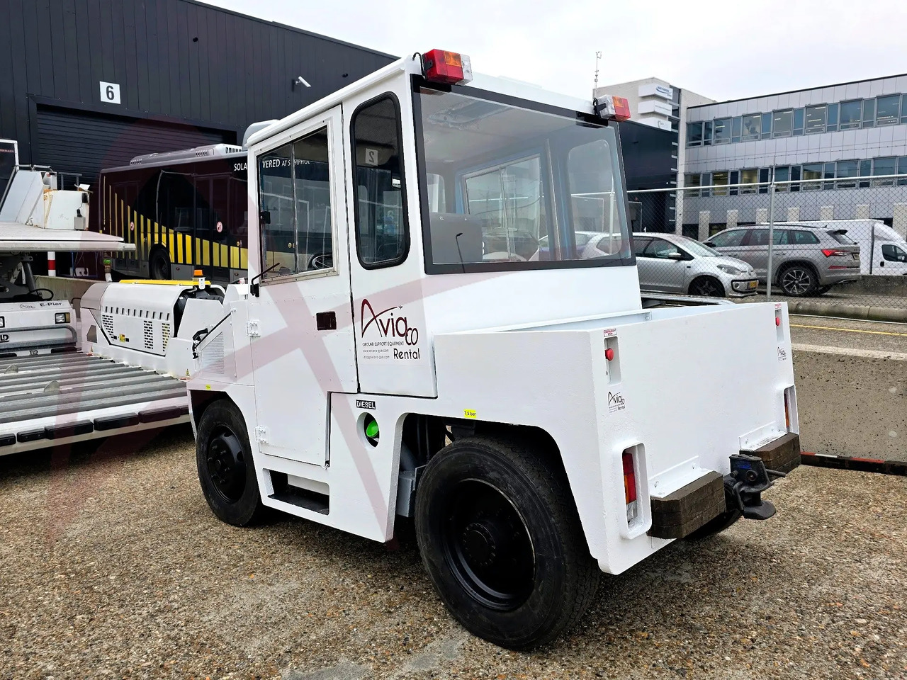 ROFAN ZD80 - Bagasjetraktor: bilde 3 ROFAN ZD80 - Bagasjetraktor: bilde 3