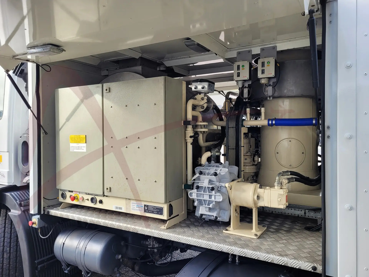 VESTERGAARD ELEPHANT MY - Avisingsmaskin for fly: bilde 4 VESTERGAARD ELEPHANT MY - Avisingsmaskin for fly: bilde 4