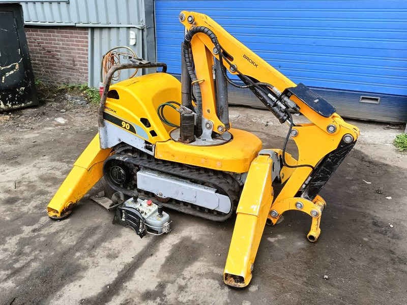 Brokk 90 husqvarna robot remote excavator digger - Beltegraver: bilde 1 Brokk 90 husqvarna robot remote excavator digger - Beltegraver: bilde 1