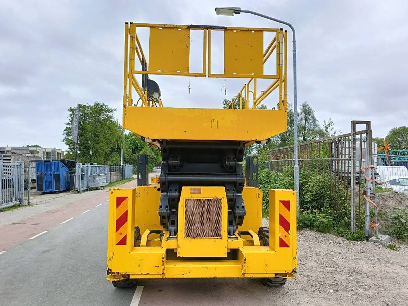 GMG 6094-RT schaarhoogwerper platform hi lift 18 m CE - Sakselift: bilde 4 GMG 6094-RT schaarhoogwerper platform hi lift 18 m CE - Sakselift: bilde 4