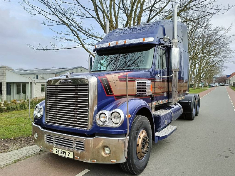 Freightliner Coronado 500 hp caterpillar truck trekker euro5 - Trekkvogn: bilde 2 Freightliner Coronado 500 hp caterpillar truck trekker euro5 - Trekkvogn: bilde 2