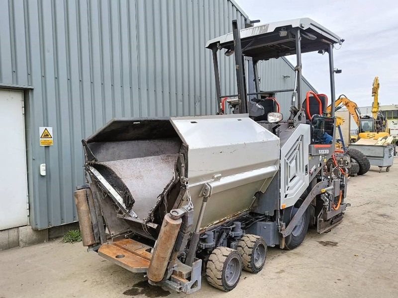 Volvo P 2870 D paver finisher asfaltmachine 2020 - Asfaltutlegger: bilde 2 Volvo P 2870 D paver finisher asfaltmachine 2020 - Asfaltutlegger: bilde 2