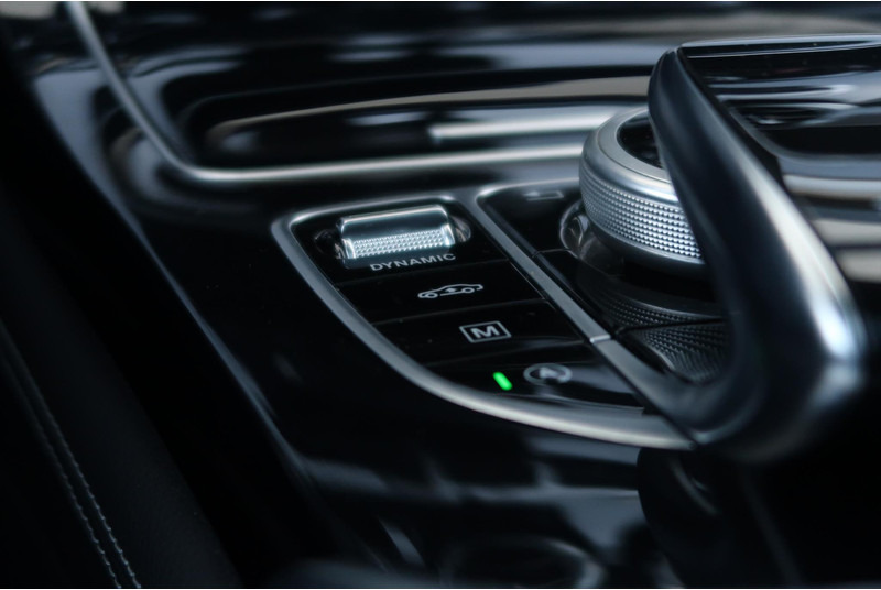 Mercedes-Benz GLC 350 d 4MATIC Premium Plus AMG/ PANO/ AIRM/ MEMORY/ 360/ BURMESTER/ ACC/ TREKHAAK - SUV: bilde 5 Mercedes-Benz GLC 350 d 4MATIC Premium Plus AMG/ PANO/ AIRM/ MEMORY/ 360/ BURMESTER/ ACC/ TREKHAAK - SUV: bilde 5