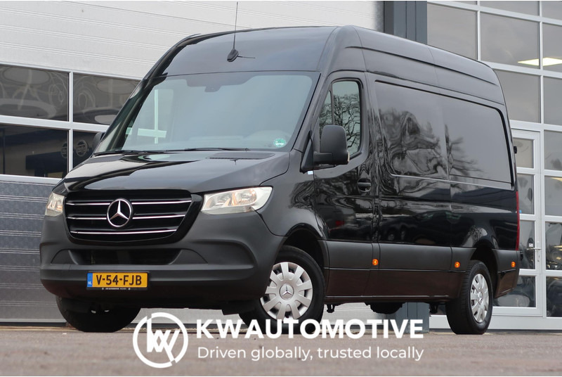 Mercedes-Benz Sprinter 317 CDI L2H2 AUT/ CAMERA/ MBUX/ CRUISE/ AIRCO - Kassebil: bilde 1 Mercedes-Benz Sprinter 317 CDI L2H2 AUT/ CAMERA/ MBUX/ CRUISE/ AIRCO - Kassebil: bilde 1