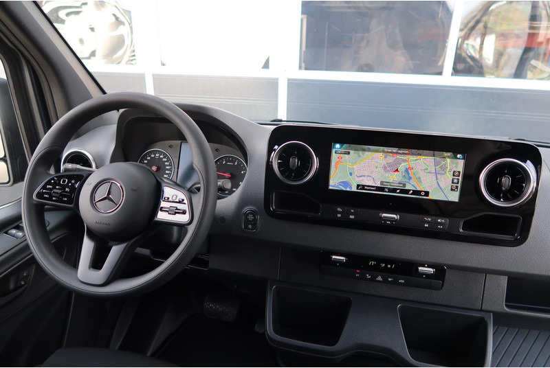 Mercedes-Benz Sprinter 317 CDI L2H2 RWD BPM VRIJ/ AUT/ 3.5T/ LED/ CAMERA/ MBUX/ CRUISE/ CLIMA - Kassebil: bilde 5 Mercedes-Benz Sprinter 317 CDI L2H2 RWD BPM VRIJ/ AUT/ 3.5T/ LED/ CAMERA/ MBUX/ CRUISE/ CLIMA - Kassebil: bilde 5