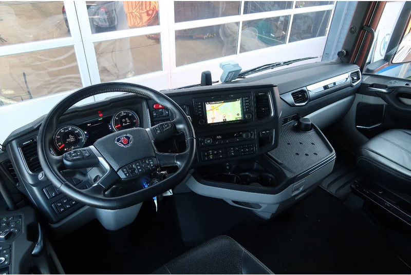 Scania 540S NGS FULL AIR/ RETARDER/ ALCOA/ LEATHER/ 2X TANK/ PARK AIRCO - Trekkvogn: bilde 2 Scania 540S NGS FULL AIR/ RETARDER/ ALCOA/ LEATHER/ 2X TANK/ PARK AIRCO - Trekkvogn: bilde 2