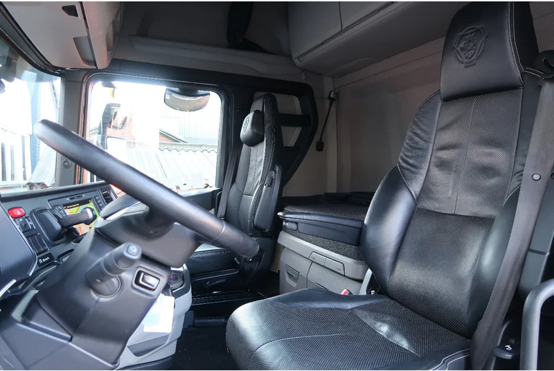 Trekkvogn Scania 540S NGS FULL AIR/ RETARDER/ ALCOA/ LEATHER/ 2X TANK/ PARK AIRCO: bilde 10 Trekkvogn Scania 540S NGS FULL AIR/ RETARDER/ ALCOA/ LEATHER/ 2X TANK/ PARK AIRCO: bilde 10
