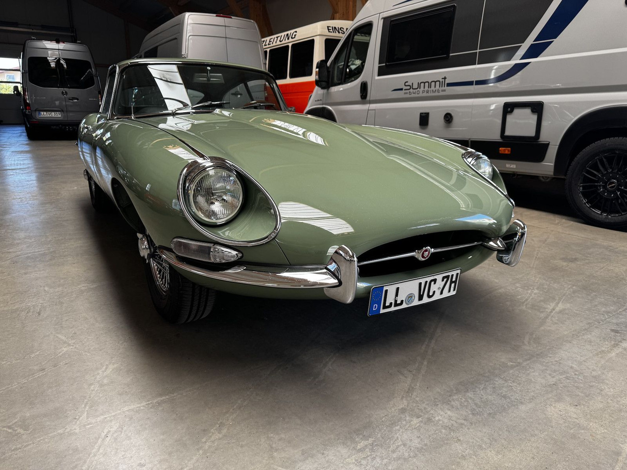 Jaguar E-Type 4.2 Litre Serie 1.5 FHC - Personenbil: bilde 3 Jaguar E-Type 4.2 Litre Serie 1.5 FHC - Personenbil: bilde 3
