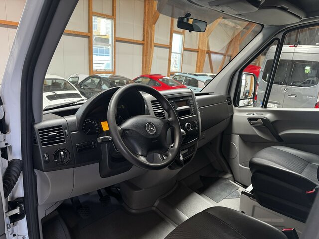 MERCEDES-BENZ Sprinter 316 CDI Doka 4x4 Allrad Plane - Varebil med kapell, Varebil med dobbelt førerhus: bilde 5 MERCEDES-BENZ Sprinter 316 CDI Doka 4x4 Allrad Plane - Varebil med kapell, Varebil med dobbelt førerhus: bilde 5