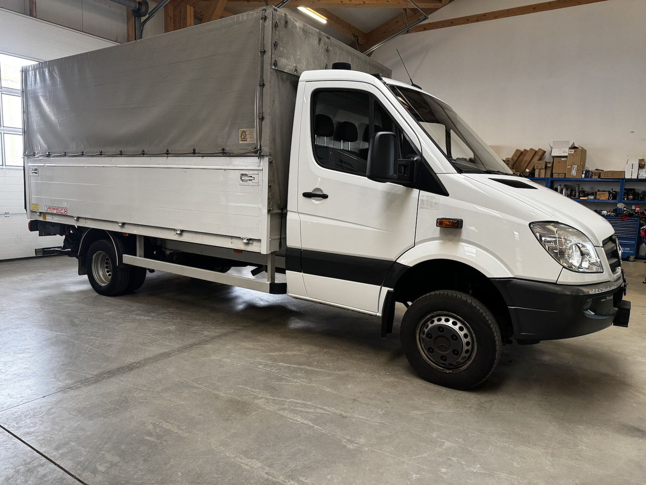 Mercedes-Benz Sprinter 516 CDI 4x4 Winde Pritsche LBW - Varebil med plan: bilde 5 Mercedes-Benz Sprinter 516 CDI 4x4 Winde Pritsche LBW - Varebil med plan: bilde 5