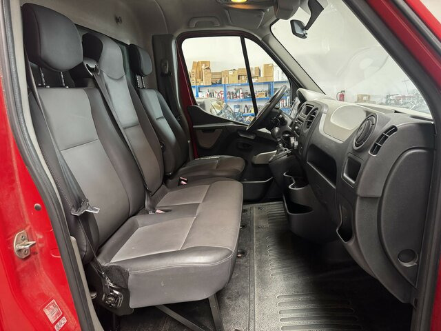 RENAULT Master 2.3 HDI L2 Pritsche Plane - Varebil med kapell: bilde 3 RENAULT Master 2.3 HDI L2 Pritsche Plane - Varebil med kapell: bilde 3