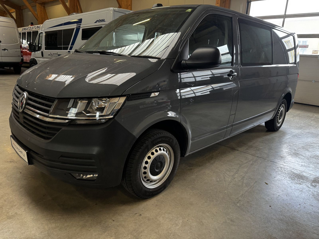 Volkswagen T6.1 lang 5-Sitzer 2.0 TDI 4Motion puregrey - Små varebil, Varebil med dobbelt førerhus: bilde 1 Volkswagen T6.1 lang 5-Sitzer 2.0 TDI 4Motion puregrey - Små varebil, Varebil med dobbelt førerhus: bilde 1