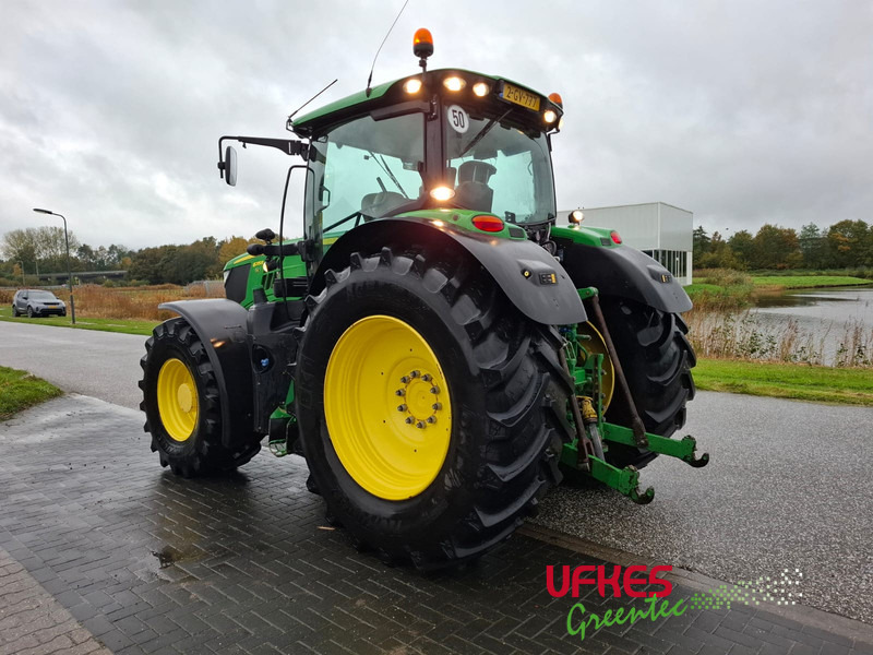 John Deere 6215 R - Traktor: bilde 3 John Deere 6215 R - Traktor: bilde 3