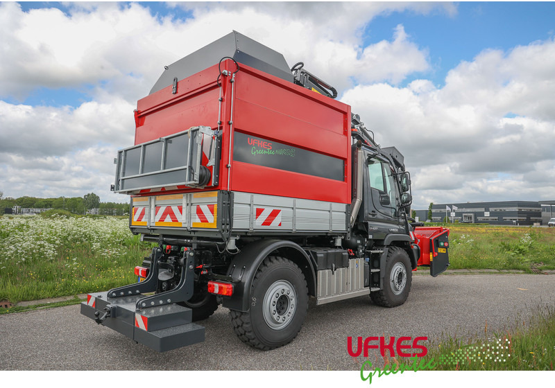 Mercedes-Benz Unimog U 427 Greentec woodchipper combi - Varebil: bilde 5 Mercedes-Benz Unimog U 427 Greentec woodchipper combi - Varebil: bilde 5