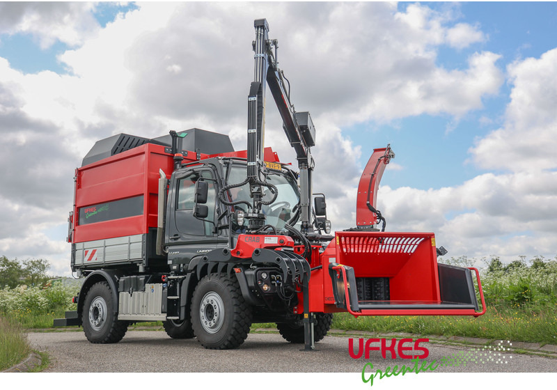 Mercedes-Benz Unimog U 427 Greentec woodchipper combi - Varebil: bilde 3 Mercedes-Benz Unimog U 427 Greentec woodchipper combi - Varebil: bilde 3