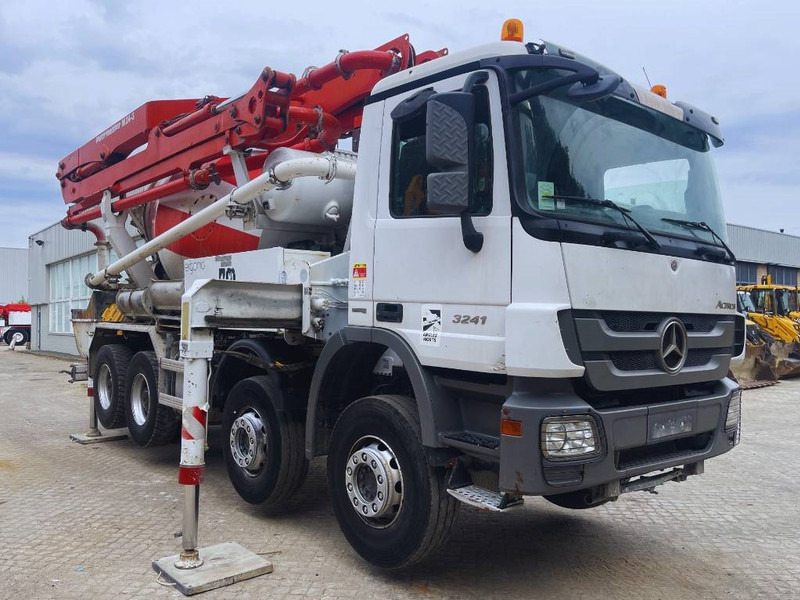 Mercedes-Benz Actros 3241 Putzmeister M24/3 2013 8X4 - Betongbil: bilde 2 Mercedes-Benz Actros 3241 Putzmeister M24/3 2013 8X4 - Betongbil: bilde 2