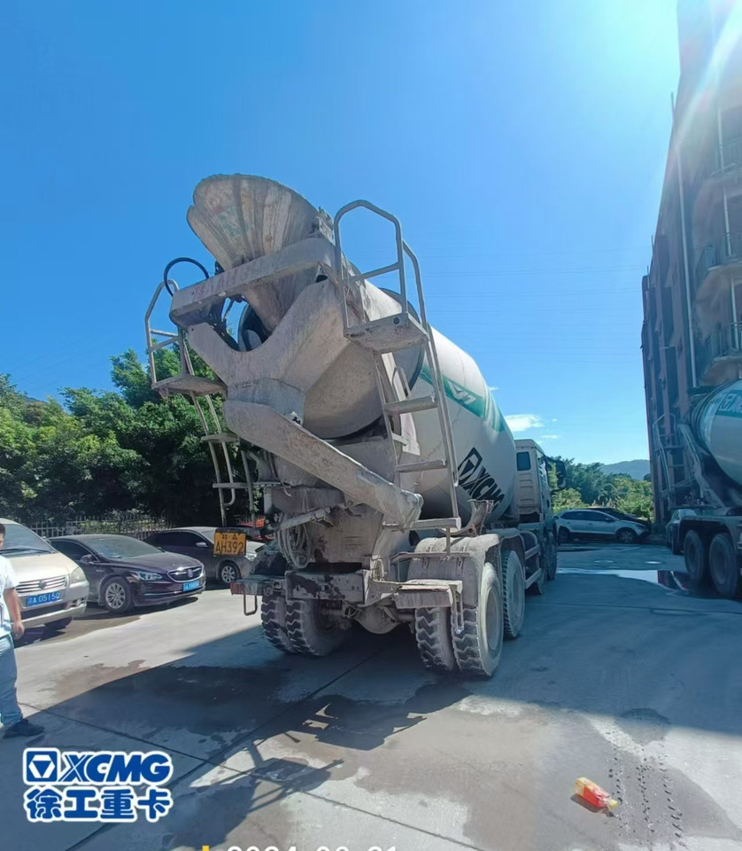 XCMG Official 12cbm Concrete Mixer Drum G4804D Used Mobile Concrete Mixers Truck For Sale - Betongbil: bilde 3 XCMG Official 12cbm Concrete Mixer Drum G4804D Used Mobile Concrete Mixers Truck For Sale - Betongbil: bilde 3