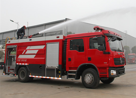 XCMG Official 2024 Year Used Fire Fighting Truck YZR5110 China Water Tank Fire Rescue Truck For Sale - Brannbil: bilde 2 XCMG Official 2024 Year Used Fire Fighting Truck YZR5110 China Water Tank Fire Rescue Truck For Sale - Brannbil: bilde 2