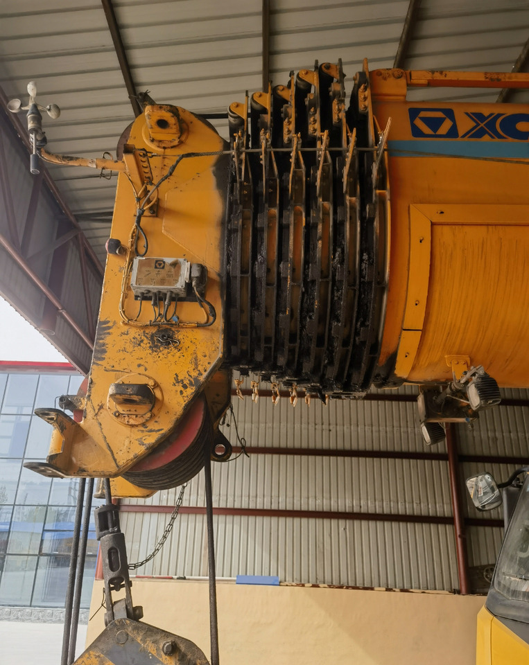 XCMG Official Second Hand 220 Ton Mobile Crane XCA220 Lifting All Terrain Crane Cheap Price - Allterrengkran: bilde 3 XCMG Official Second Hand 220 Ton Mobile Crane XCA220 Lifting All Terrain Crane Cheap Price - Allterrengkran: bilde 3