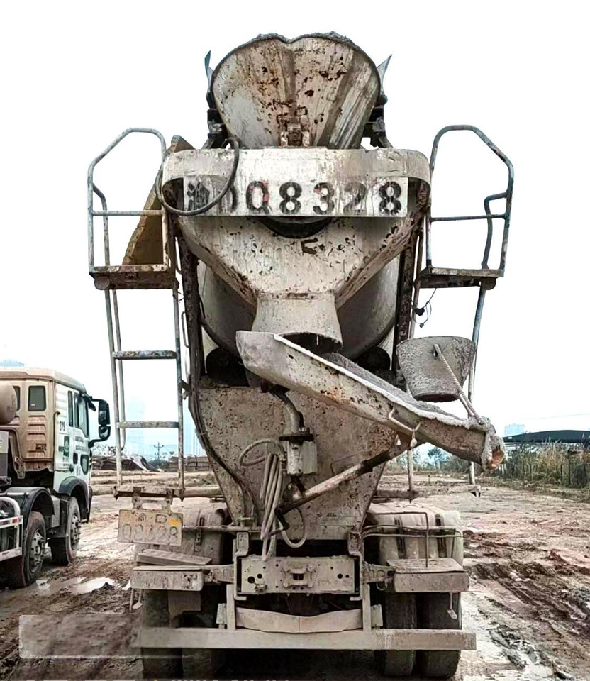 XCMG Official Second Hand Concrete Mixer Trucks G4804B Cheap Cement Mixers For Sale - Betongbil: bilde 4 XCMG Official Second Hand Concrete Mixer Trucks G4804B Cheap Cement Mixers For Sale - Betongbil: bilde 4