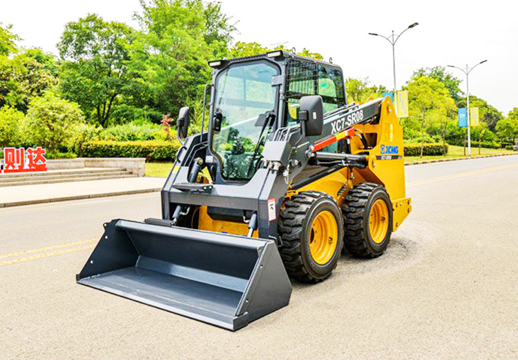 XCMG XC7-SR08 China brand XCMG mini wheel loader skid steer price - Kompaktlaster: bilde 2 XCMG XC7-SR08 China brand XCMG mini wheel loader skid steer price - Kompaktlaster: bilde 2