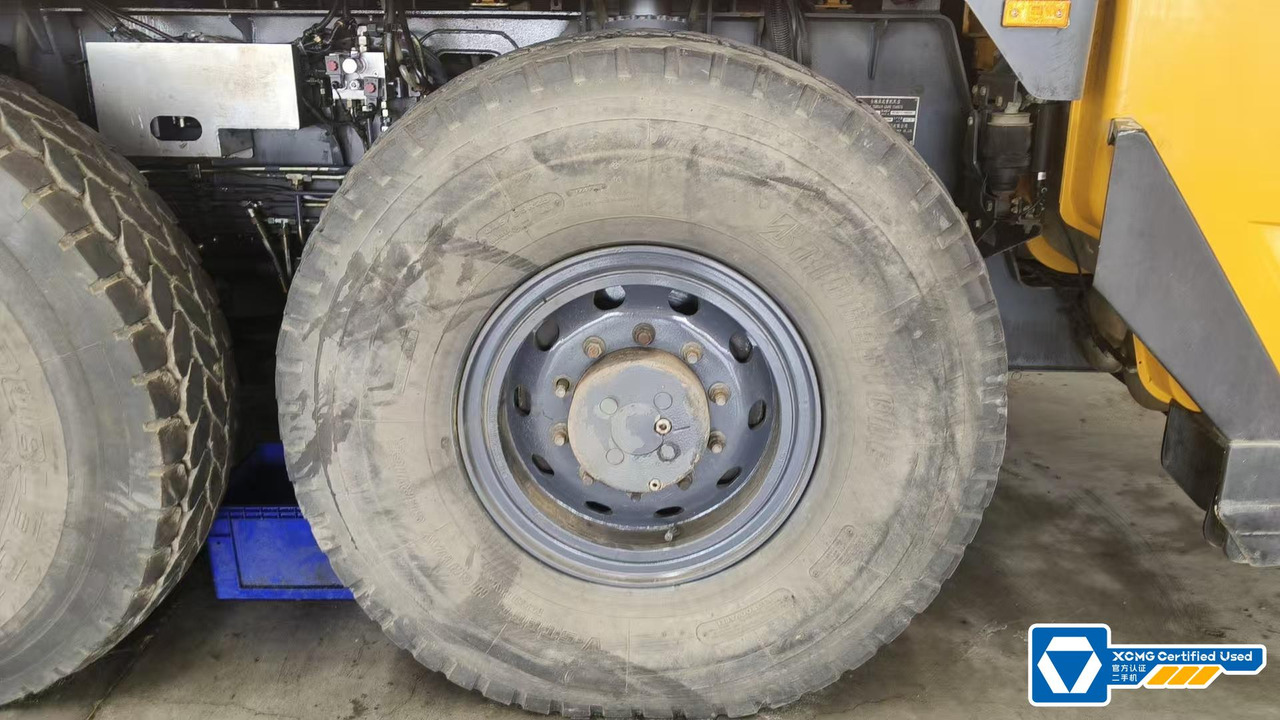 XCMG XCA550 550ton all terrain crane with diesel engine - Allterrengkran: bilde 3 XCMG XCA550 550ton all terrain crane with diesel engine - Allterrengkran: bilde 3