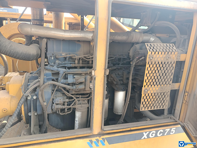 XCMG XGC75 small used 75ton crwler crane mobile with with Main Boom 58m - Beltegående kran: bilde 4 XCMG XGC75 small used 75ton crwler crane mobile with with Main Boom 58m - Beltegående kran: bilde 4