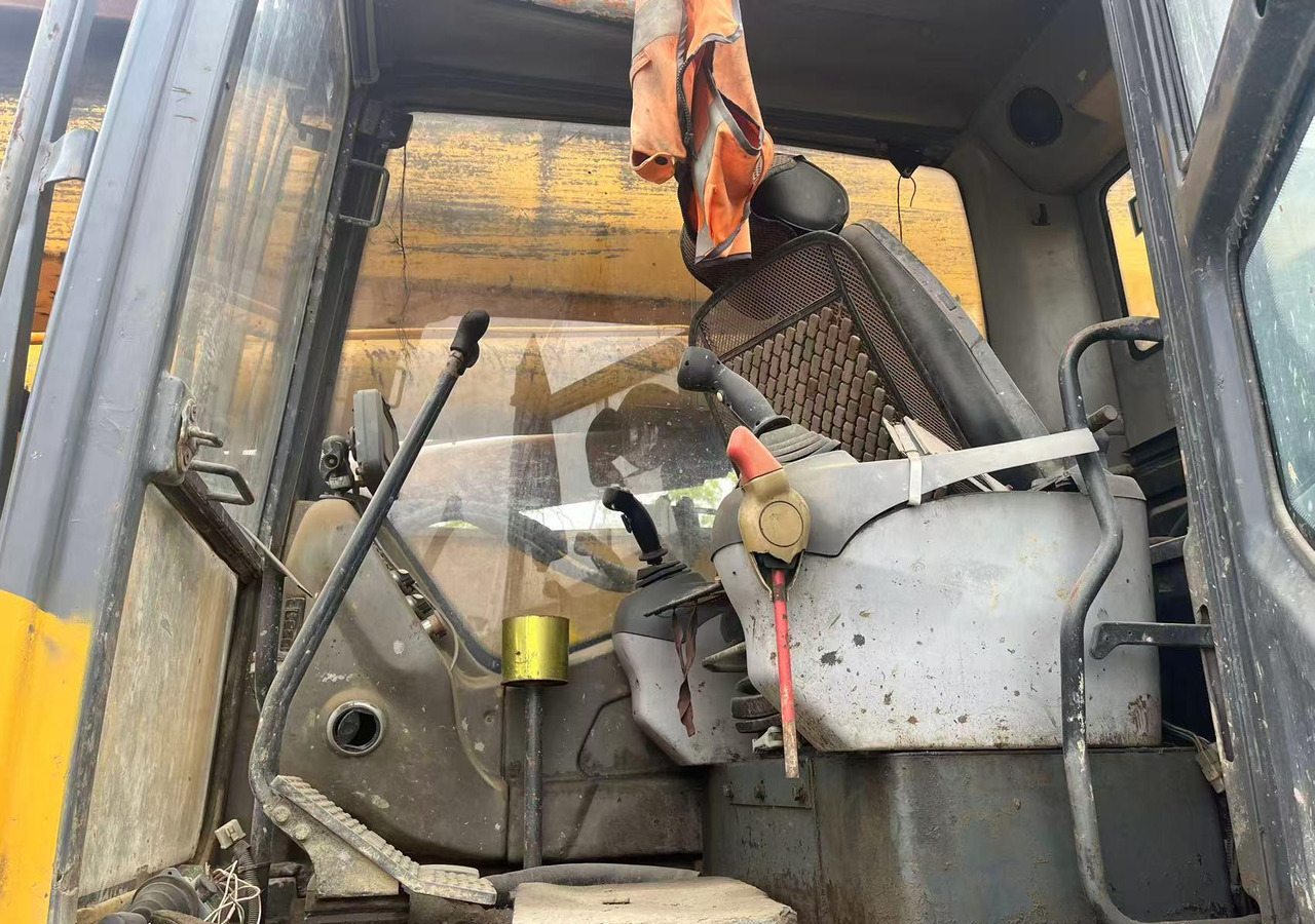 XCMG XR220D portable crawler rotary drilling rig 25m - Borustyr: bilde 2 XCMG XR220D portable crawler rotary drilling rig 25m - Borustyr: bilde 2