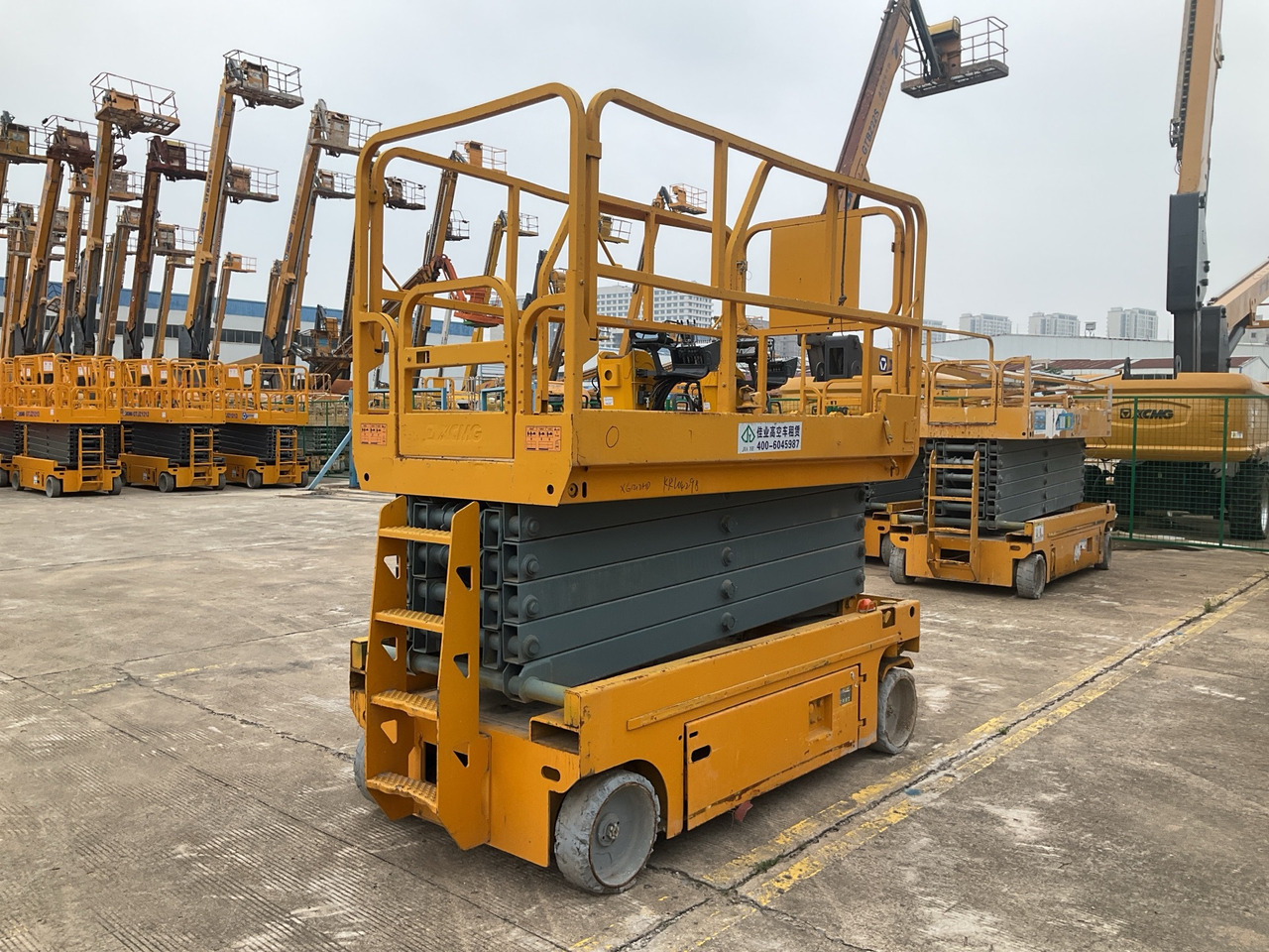 XCMG second hand XG1212HD 12m electric scissor lift platform price - Sakselift: bilde 4 XCMG second hand XG1212HD 12m electric scissor lift platform price - Sakselift: bilde 4