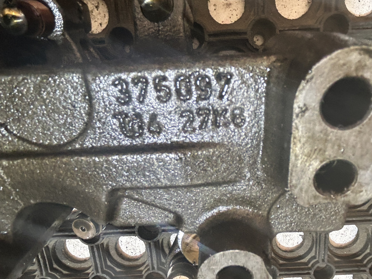 DAF VALVE LEVER ARMS KEYBOARD MX XF 480 - Ventil: bilde 4 DAF VALVE LEVER ARMS KEYBOARD MX XF 480 - Ventil: bilde 4