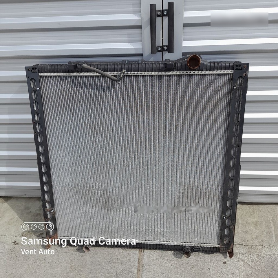 DAF XF 106 1940146 truck - Radiator for Lastebil: bilde 1 DAF XF 106 1940146 truck - Radiator for Lastebil: bilde 1