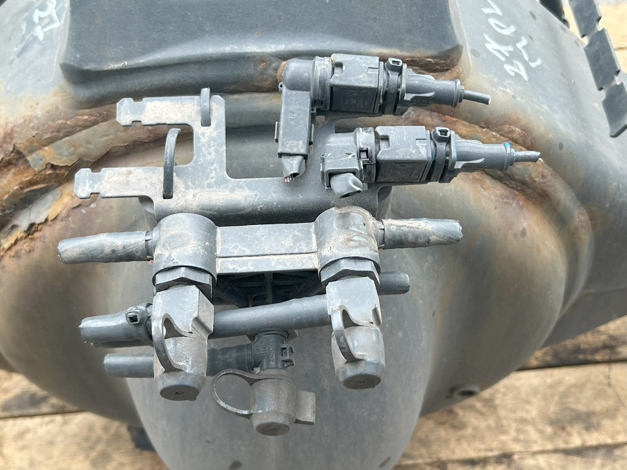 MERCEDES ACTROS MP4 R440-13 2,411 - Bakaksel for Lastebil: bilde 3 MERCEDES ACTROS MP4 R440-13 2,411 - Bakaksel for Lastebil: bilde 3