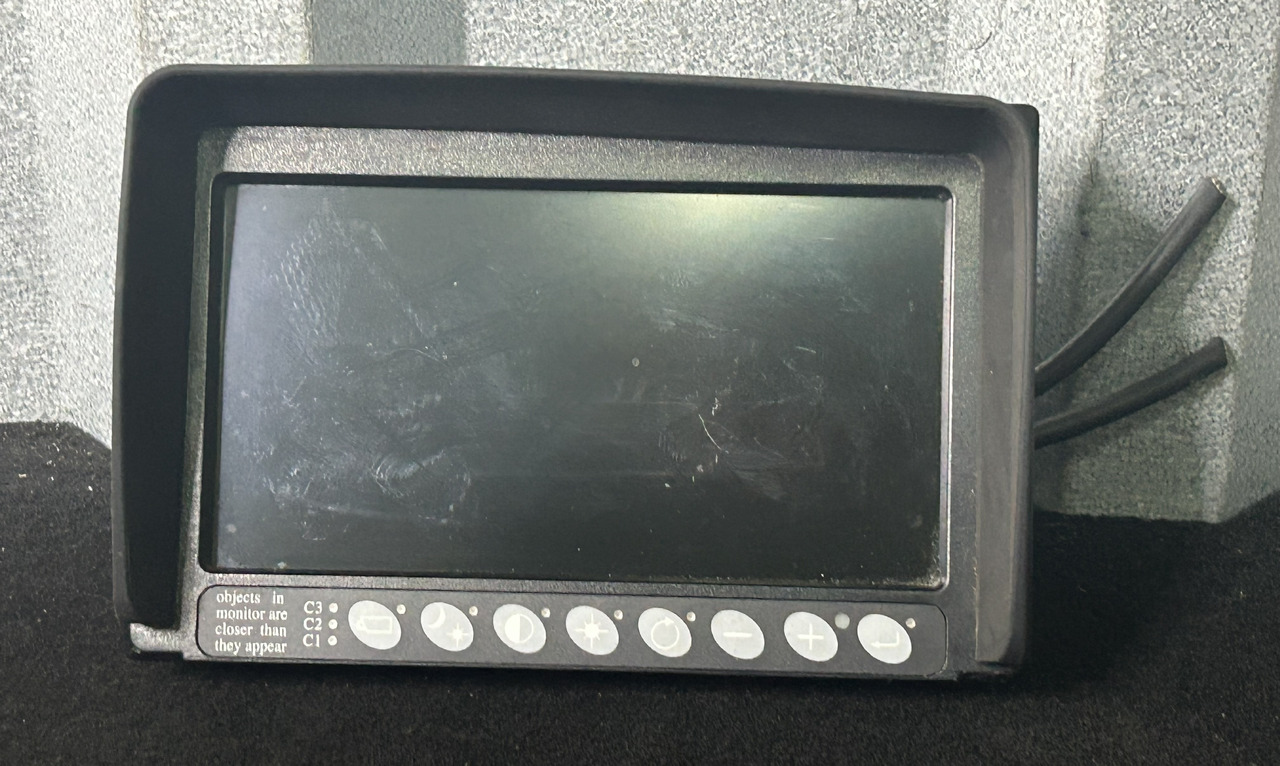 MERCEDES-BENZ 7" LCD REAR VIEW CAMERA MONITOR ORLACO - Førerhus og interiør: bilde 1 MERCEDES-BENZ 7" LCD REAR VIEW CAMERA MONITOR ORLACO - Førerhus og interiør: bilde 1