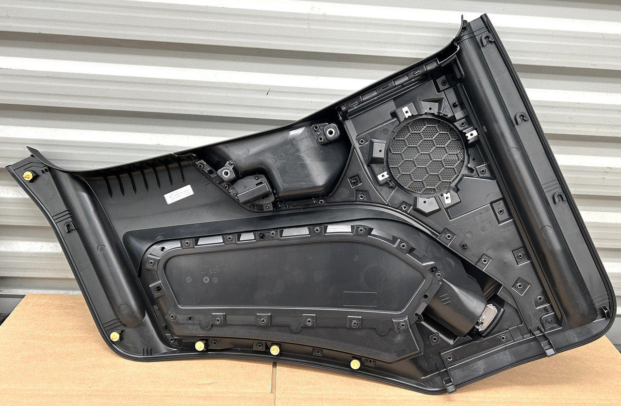 MERCEDES DOOR UPHOLSTERY SIDE RIGHT AROCS ACTROS MP4 MP5 - Dør og deler: bilde 4 MERCEDES DOOR UPHOLSTERY SIDE RIGHT AROCS ACTROS MP4 MP5 - Dør og deler: bilde 4